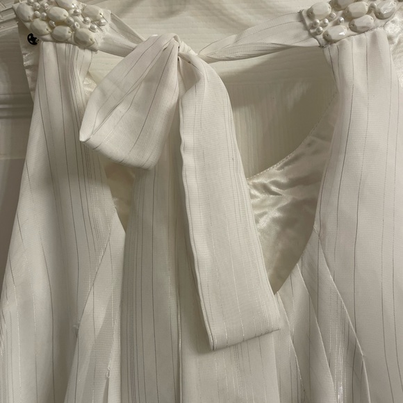 ECI Embellished Dress Blouse. Size 14 NWT - Picture 2 of 6